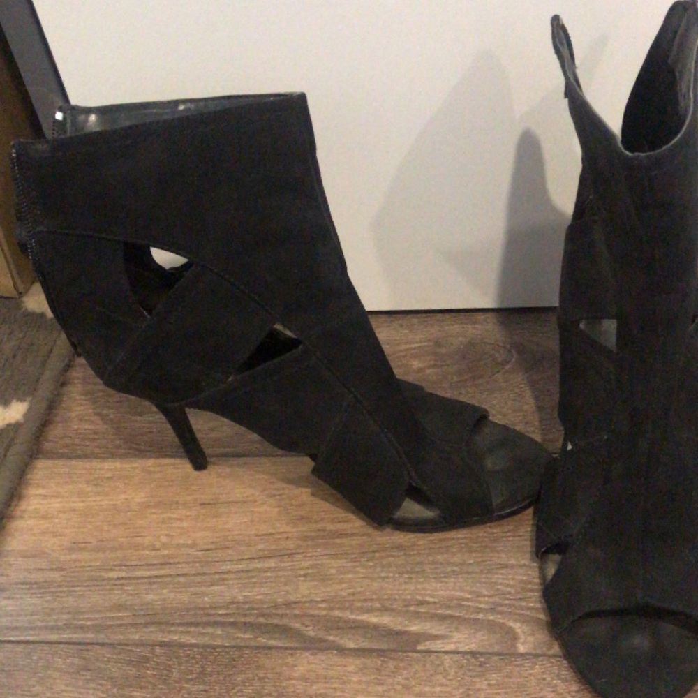 Shoes/boots BOGO 50% off